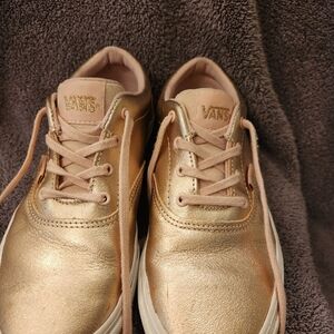 Vans Leather  Metallic Rose Gold Lace-Up Sneakers Size Youth 4 Ladies 6